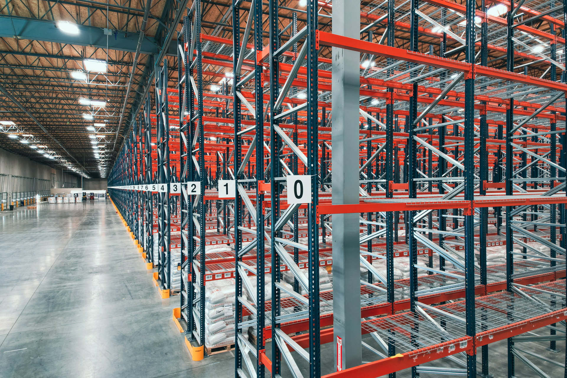 Industrial pallet racking warehouse in Mulberry Florida
